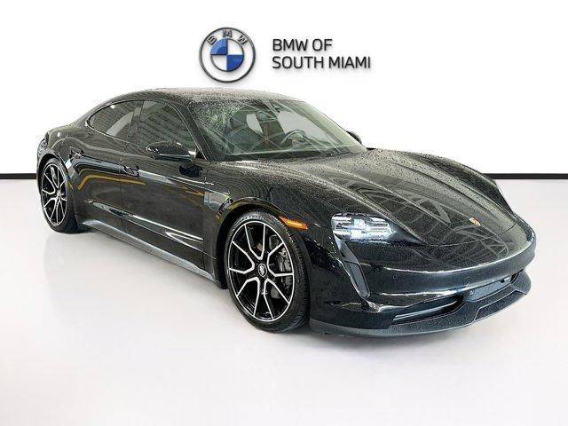 Porsche Taycan 2023