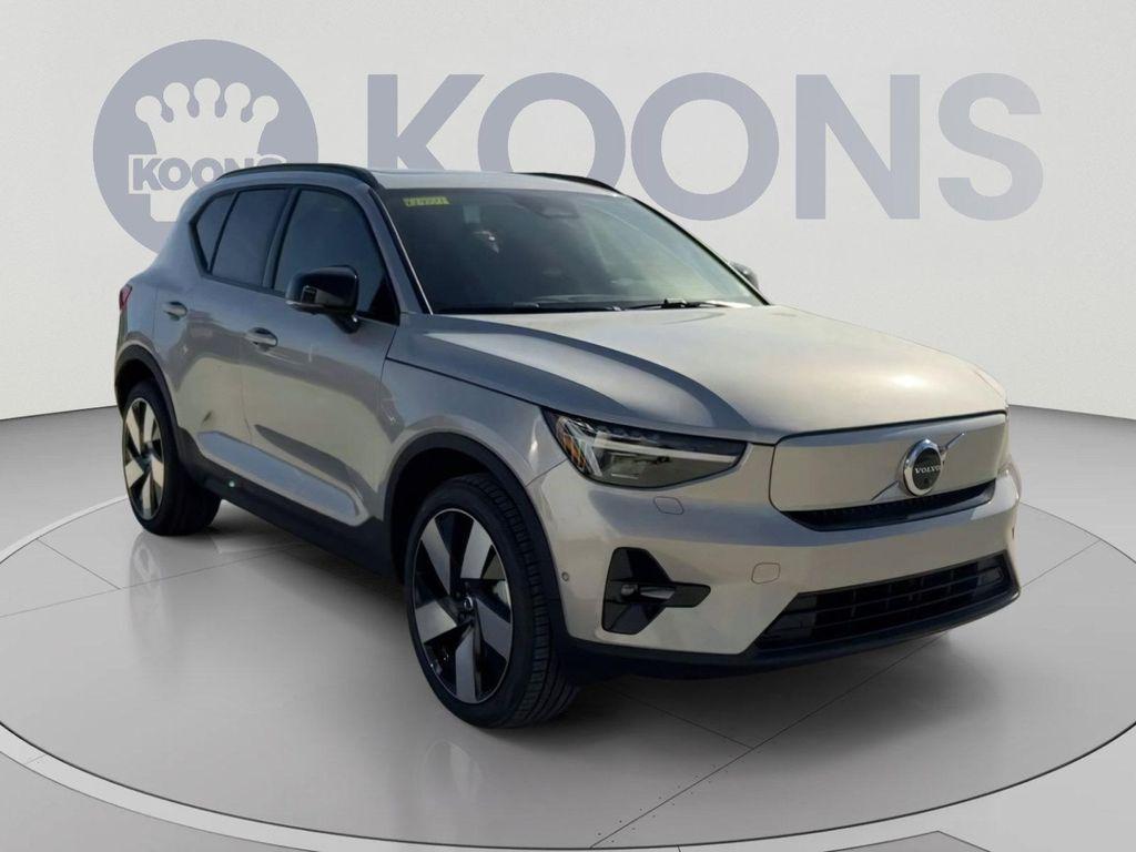 Volvo XC40 2023