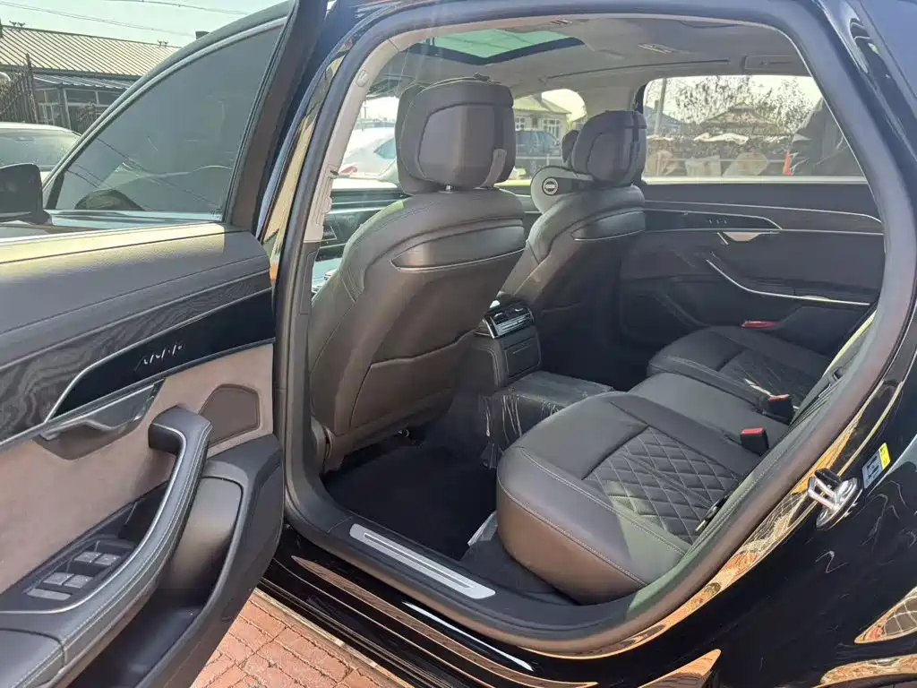 Audi A8 2026