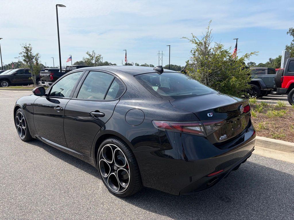 Alfa Romeo Giulia 2024