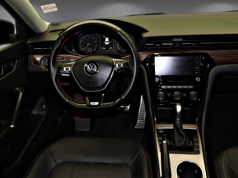 Volkswagen Passat 2020