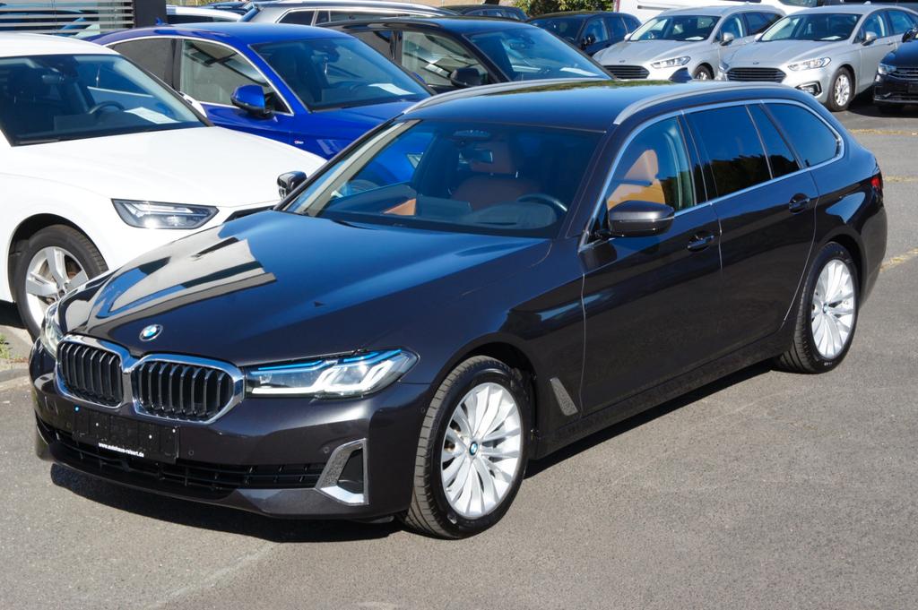 BMW 520 2023
