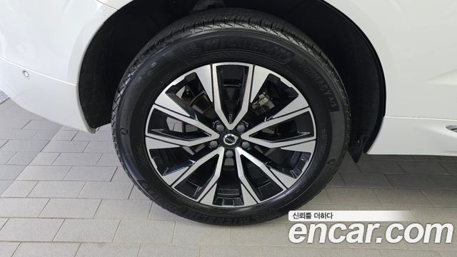 Volvo XC60 2023