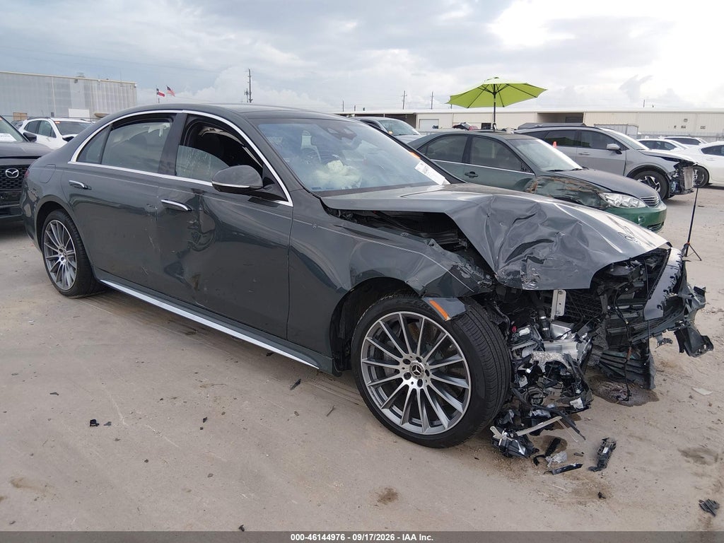 Mercedes-Benz S-Класс 2026