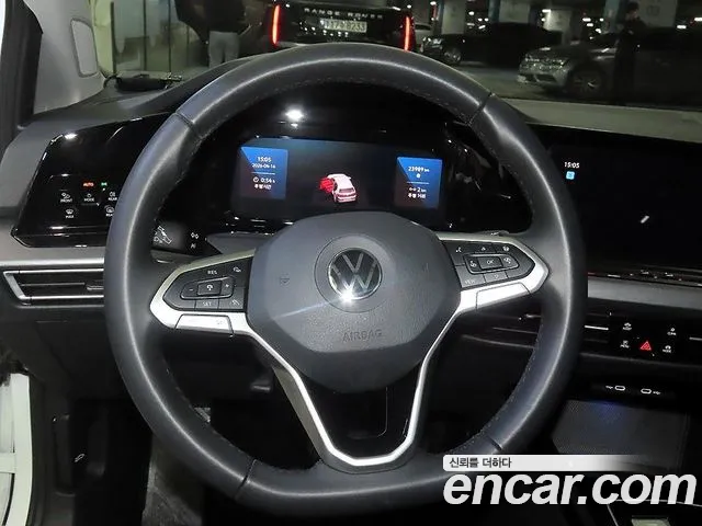 Volkswagen Golf 2023