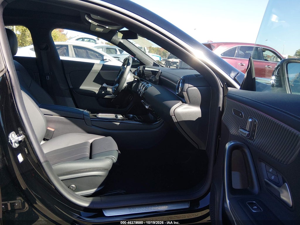 Mercedes-Benz CLA 2025