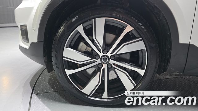 Volvo XC40 2022