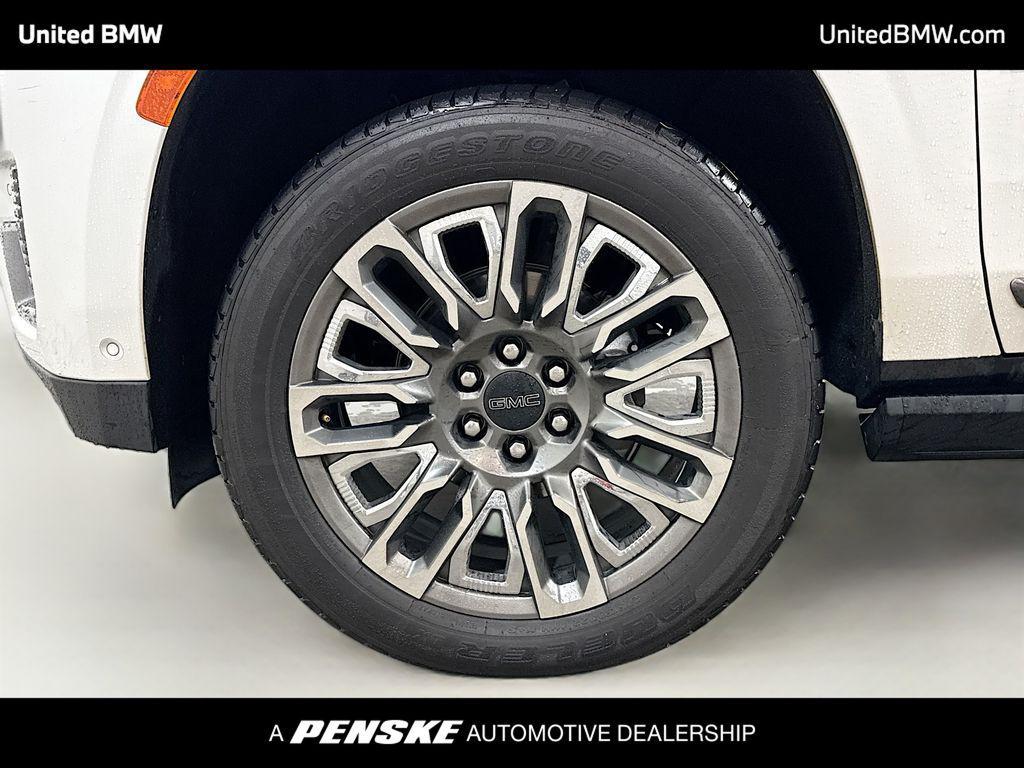 GMC Yukon 2024
