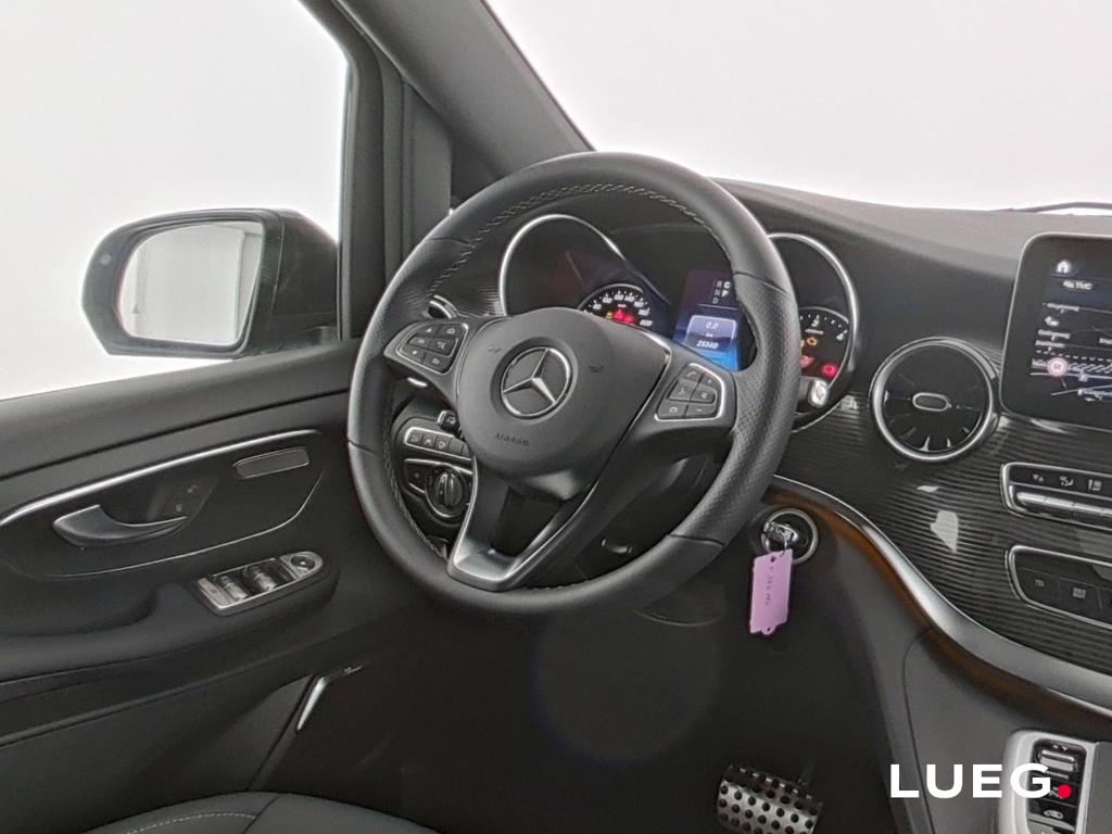 Mercedes-Benz V 300 2024