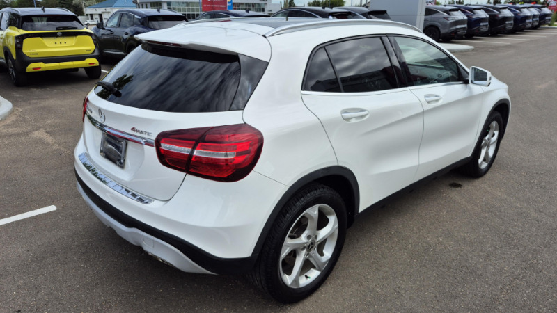 Mercedes-Benz GLA 2020