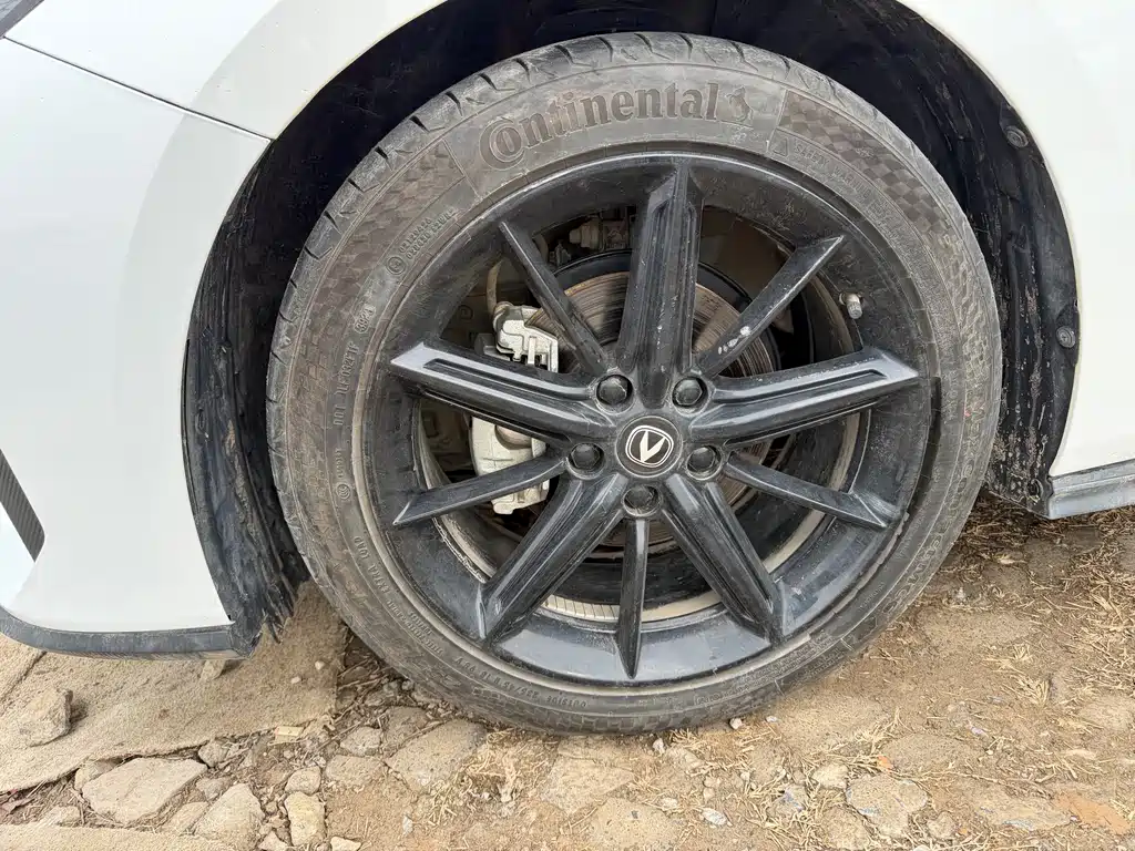 Changan UNI-V 2023