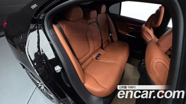 Mercedes-Benz C-Класс 2024