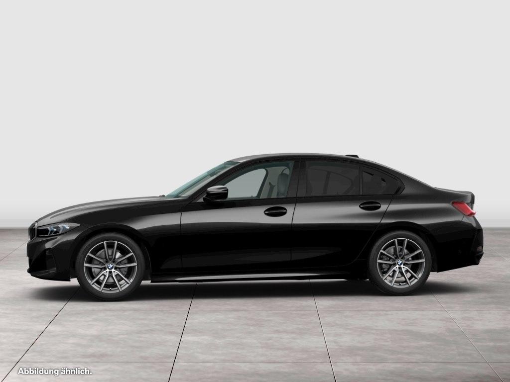 BMW 318 2023
