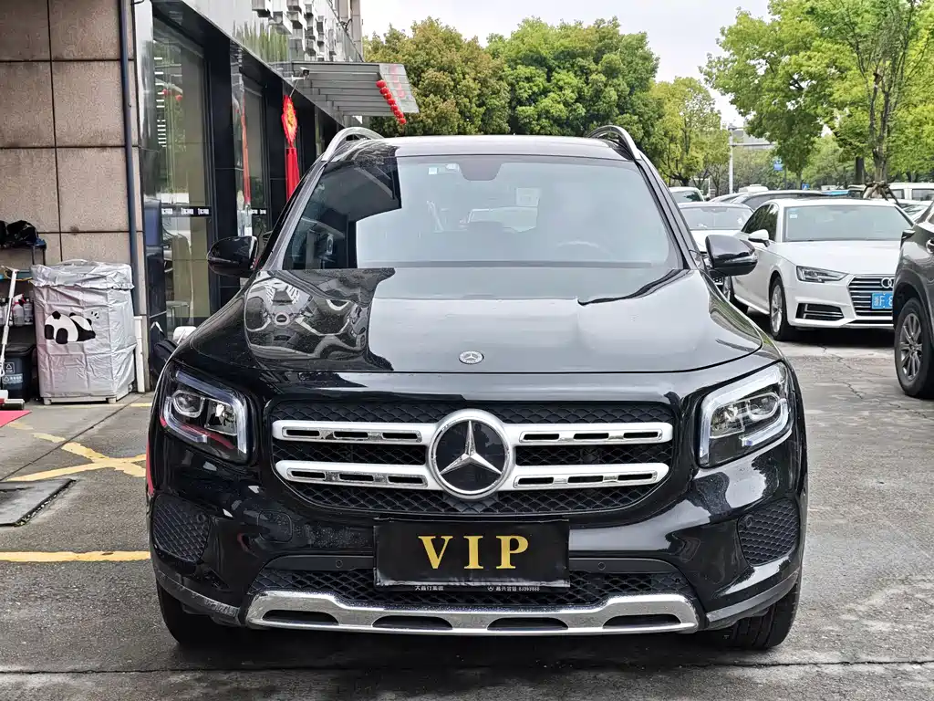 Mercedes-Benz GLB 2022
