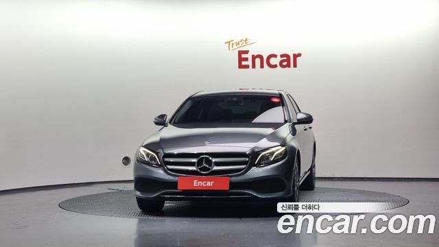 Mercedes-Benz E-Класс 2020