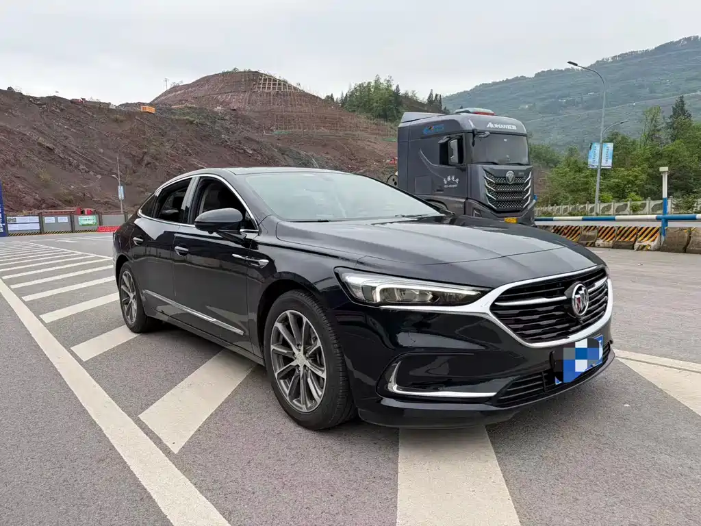 Buick LaCrosse 2022