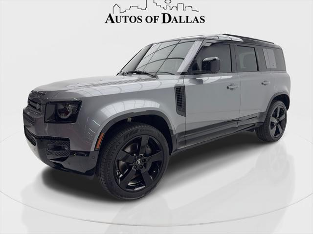 Land Rover Defender 2023