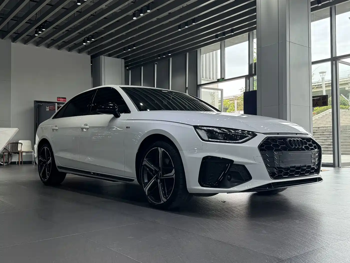Audi A4 2023