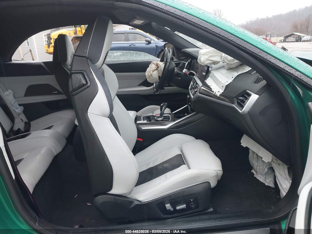 BMW M4 2022