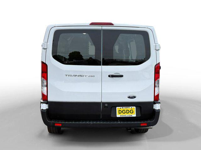 Ford Transit 2024