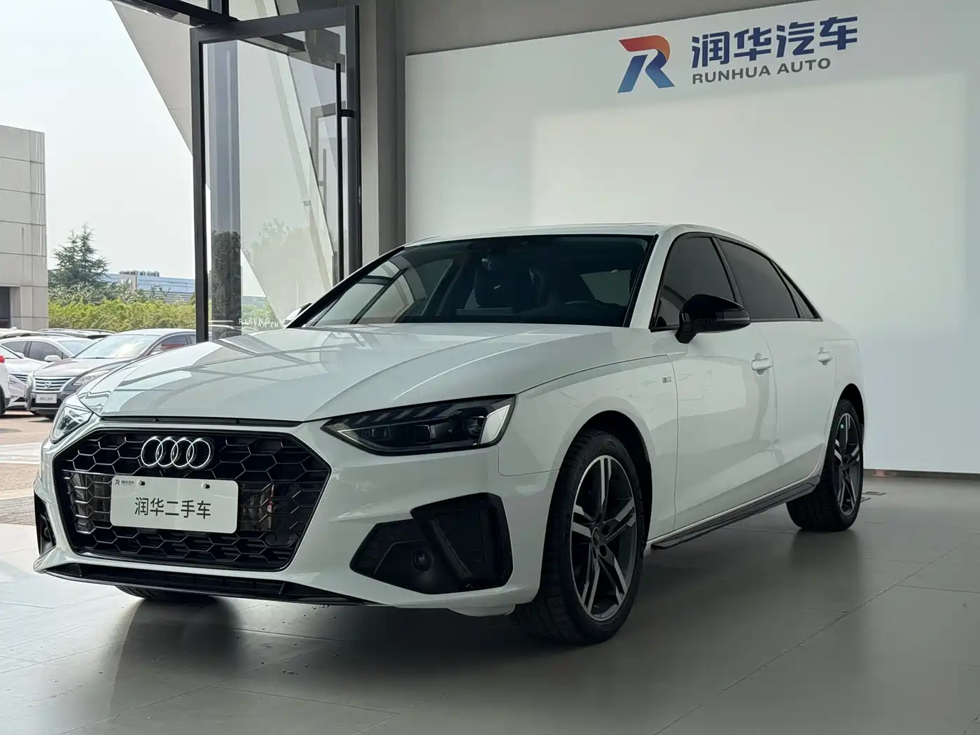 Audi A4 2023