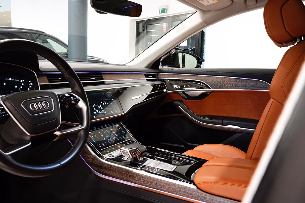Audi A8 2023