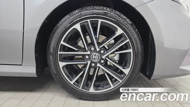 Toyota Camry 2025