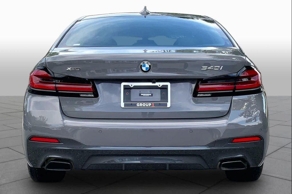BMW 540 2022