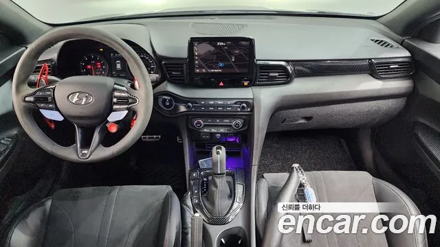 Hyundai Veloster 2020
