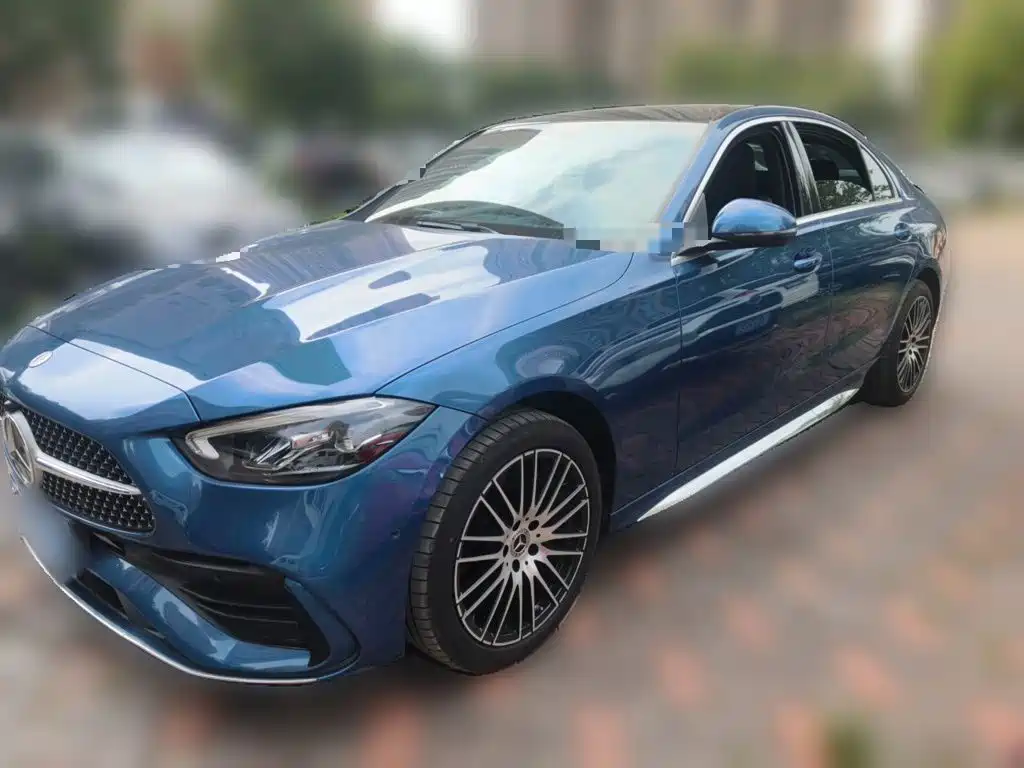 Mercedes-Benz C-Класс 2024