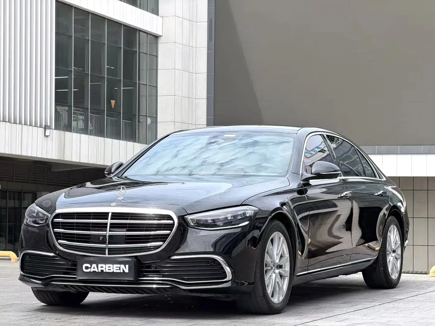Mercedes-Benz S-Класс 2024