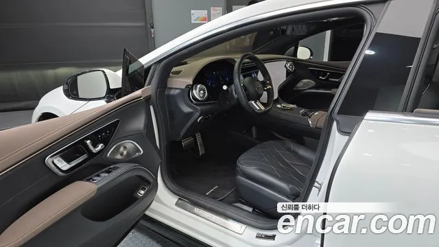 Mercedes-Benz EQS 2023