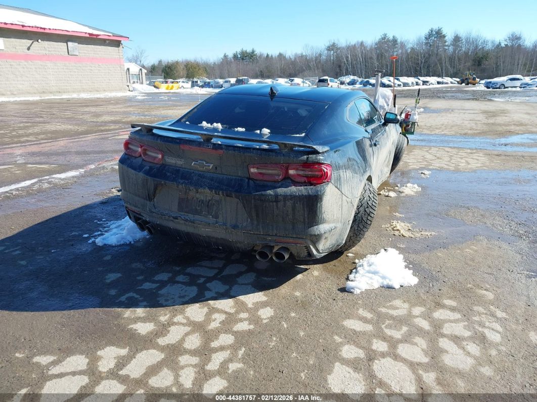 Chevrolet Camaro 2024