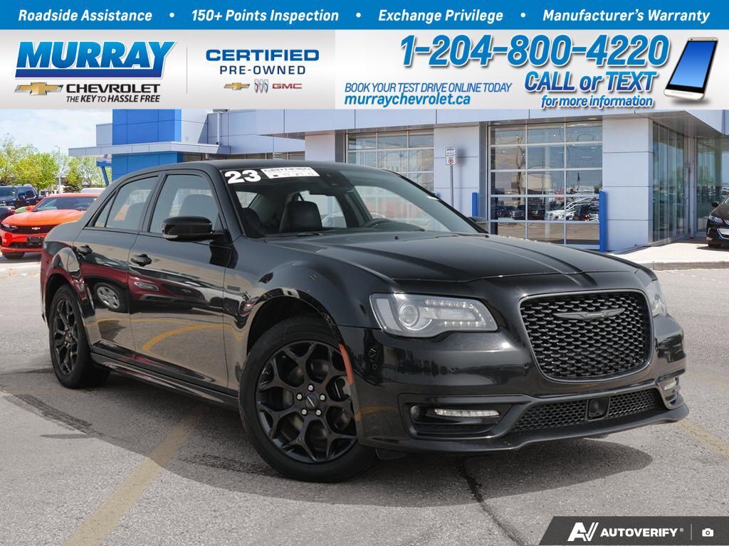 Chrysler 300 2023