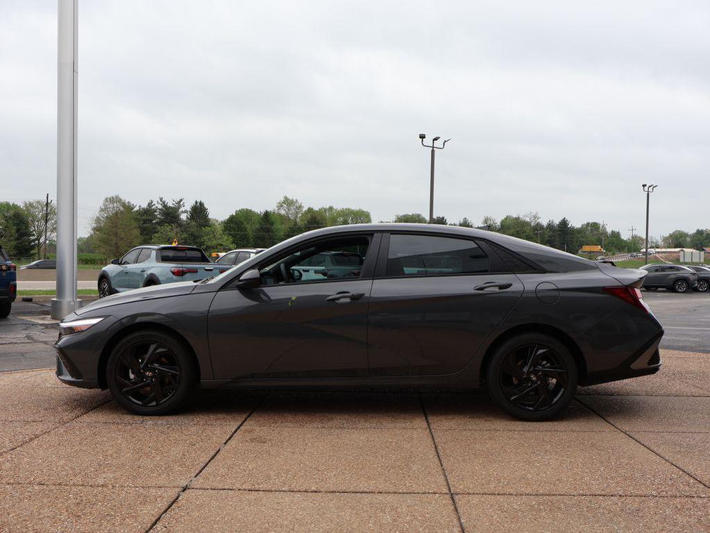 Hyundai Elantra 2026