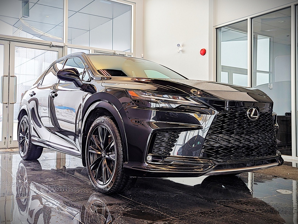 Lexus RX 2023