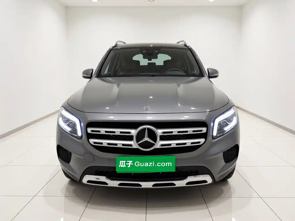 Mercedes-Benz GLB 2024