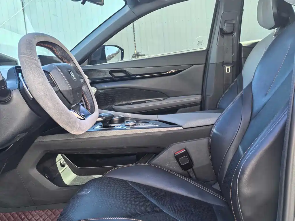 Changan UNI-V 2023