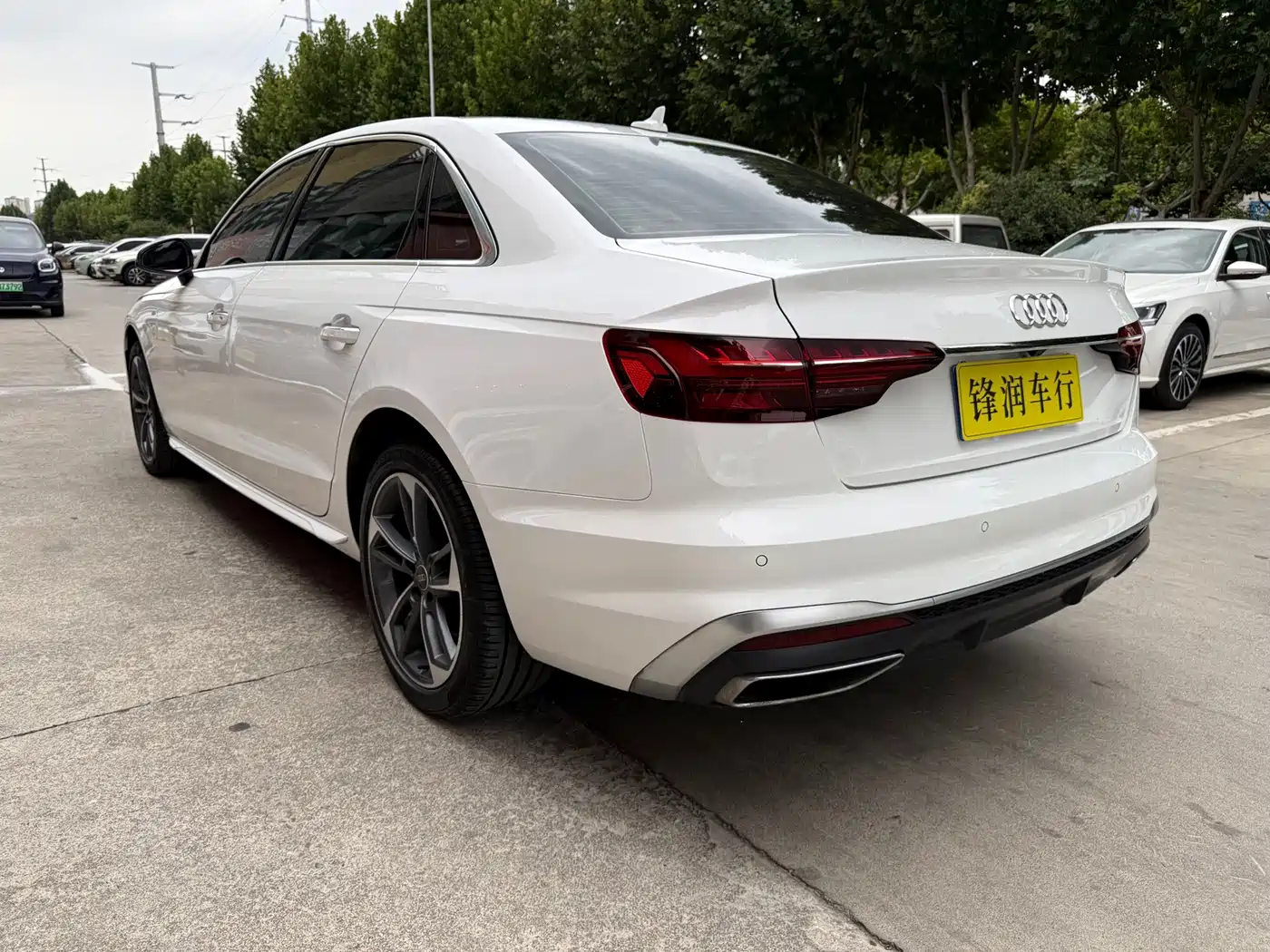 Audi A4 2023