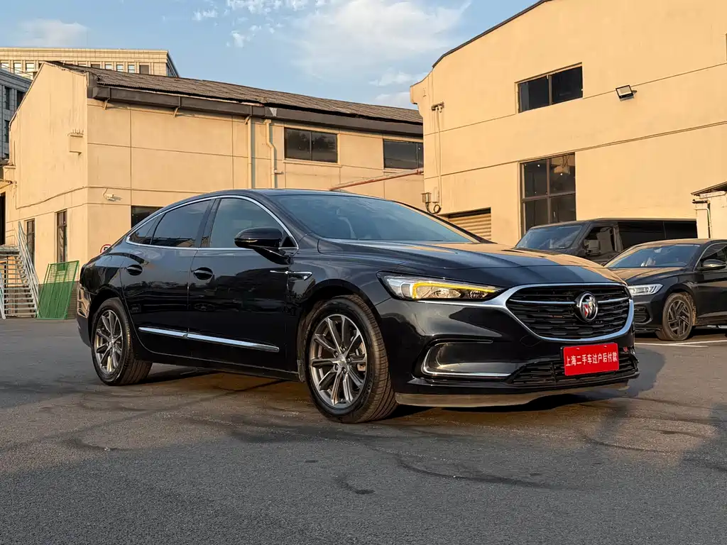 Buick LaCrosse 2021