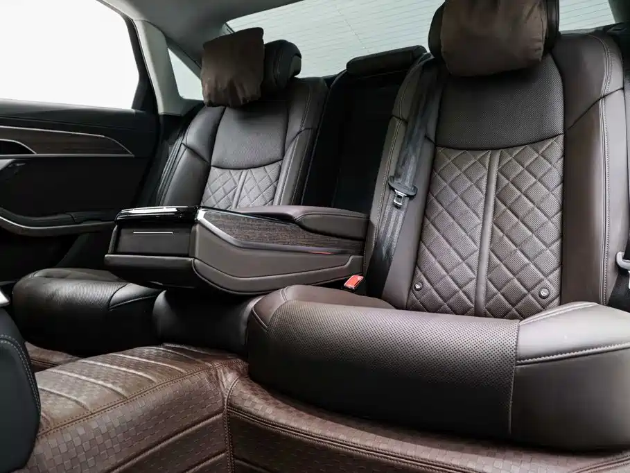 Audi A8 2024