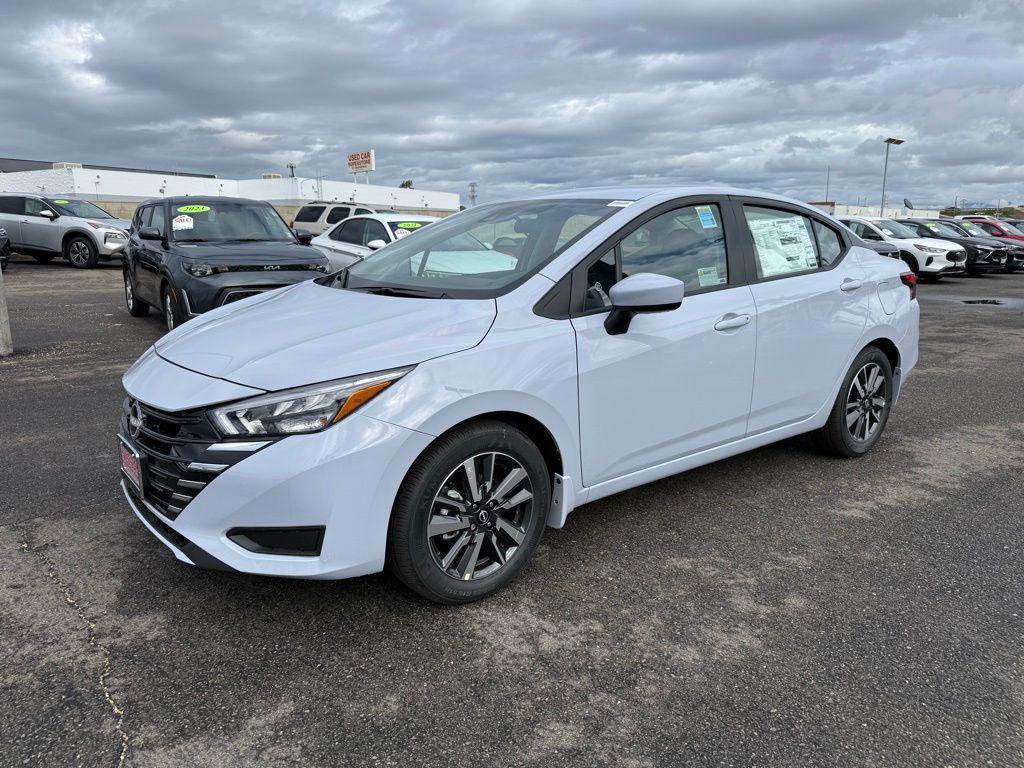 Nissan Versa 2025