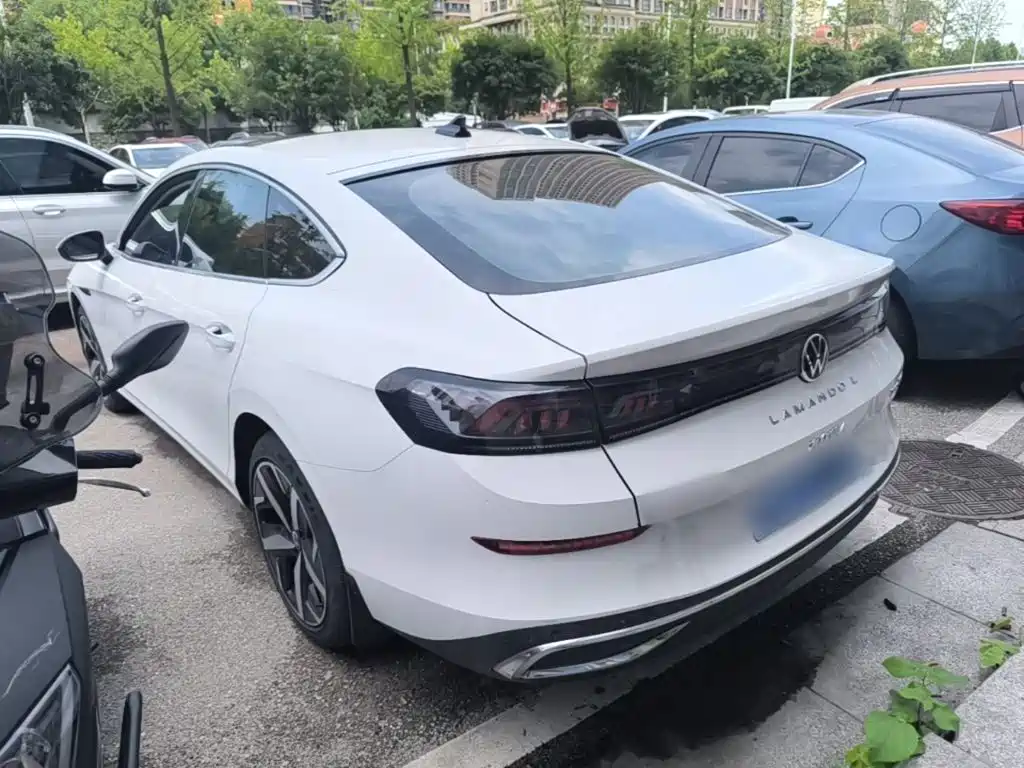 Volkswagen Lamando 2023