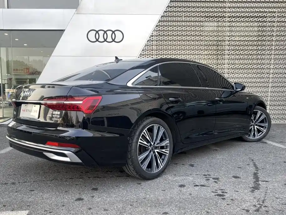 Audi A6 2024