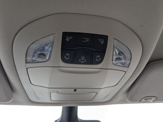 Chrysler Pacifica 2024