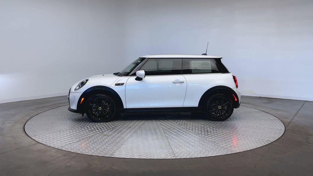 Mini Hardtop 2024