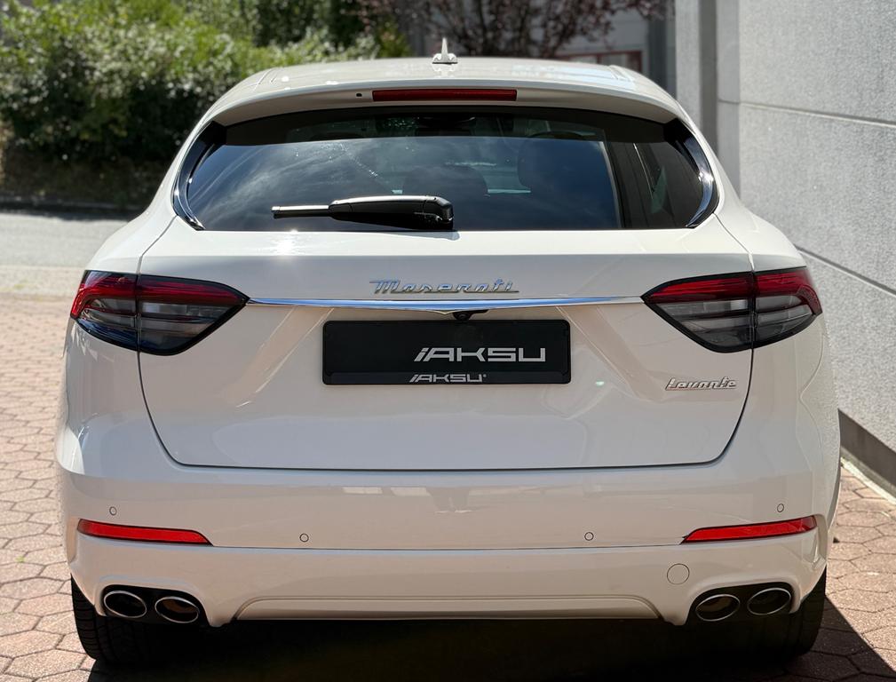 Maserati Levante 2021