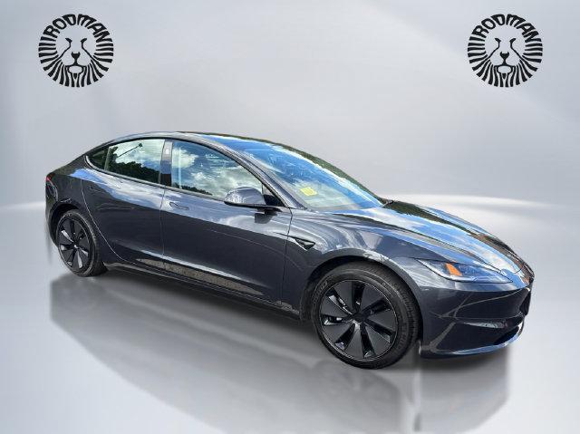 Tesla Model 3 2025