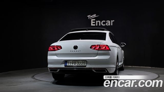 Volkswagen Passat 2021