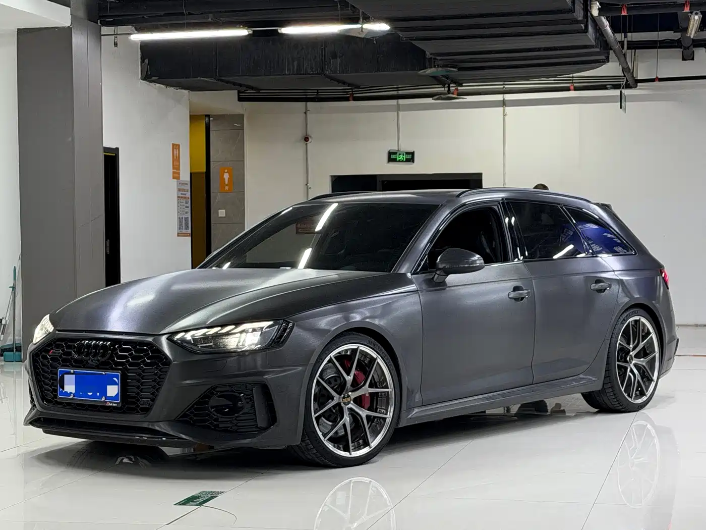 Audi RS 4 2022
